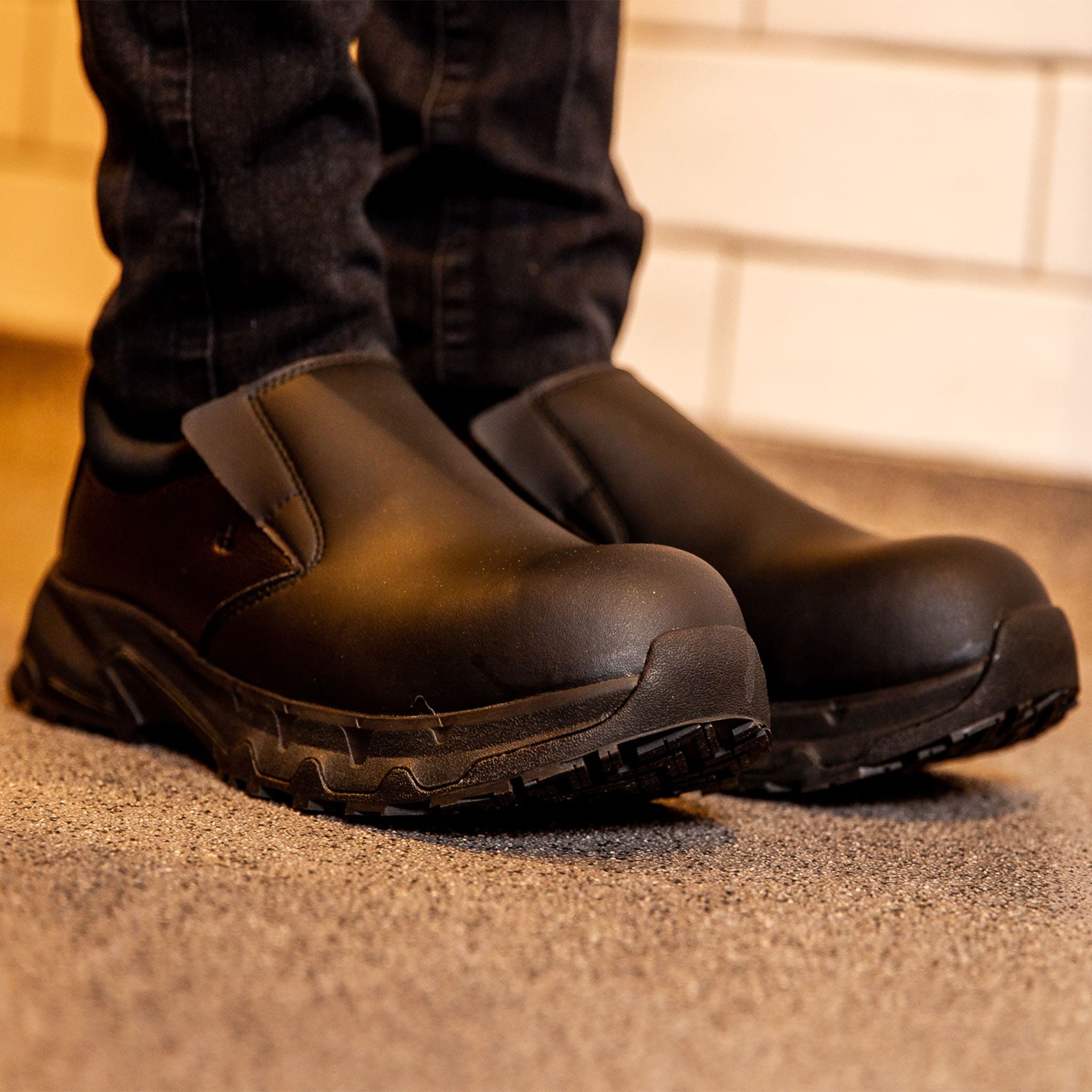 Work Shoes for Winter | Shoes For Crews Europe Work Shoes for Winter | Shoes For Crews Europe