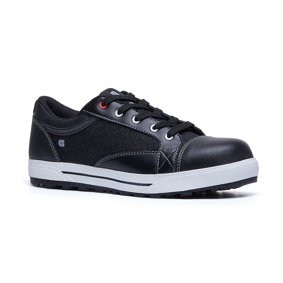 The Fergus Denim from Shoes For Crews is an slip-resistant safety shoe with a waterproof leather upper and a nanocomposite toe cap (200 joules), seen from the right profile.
