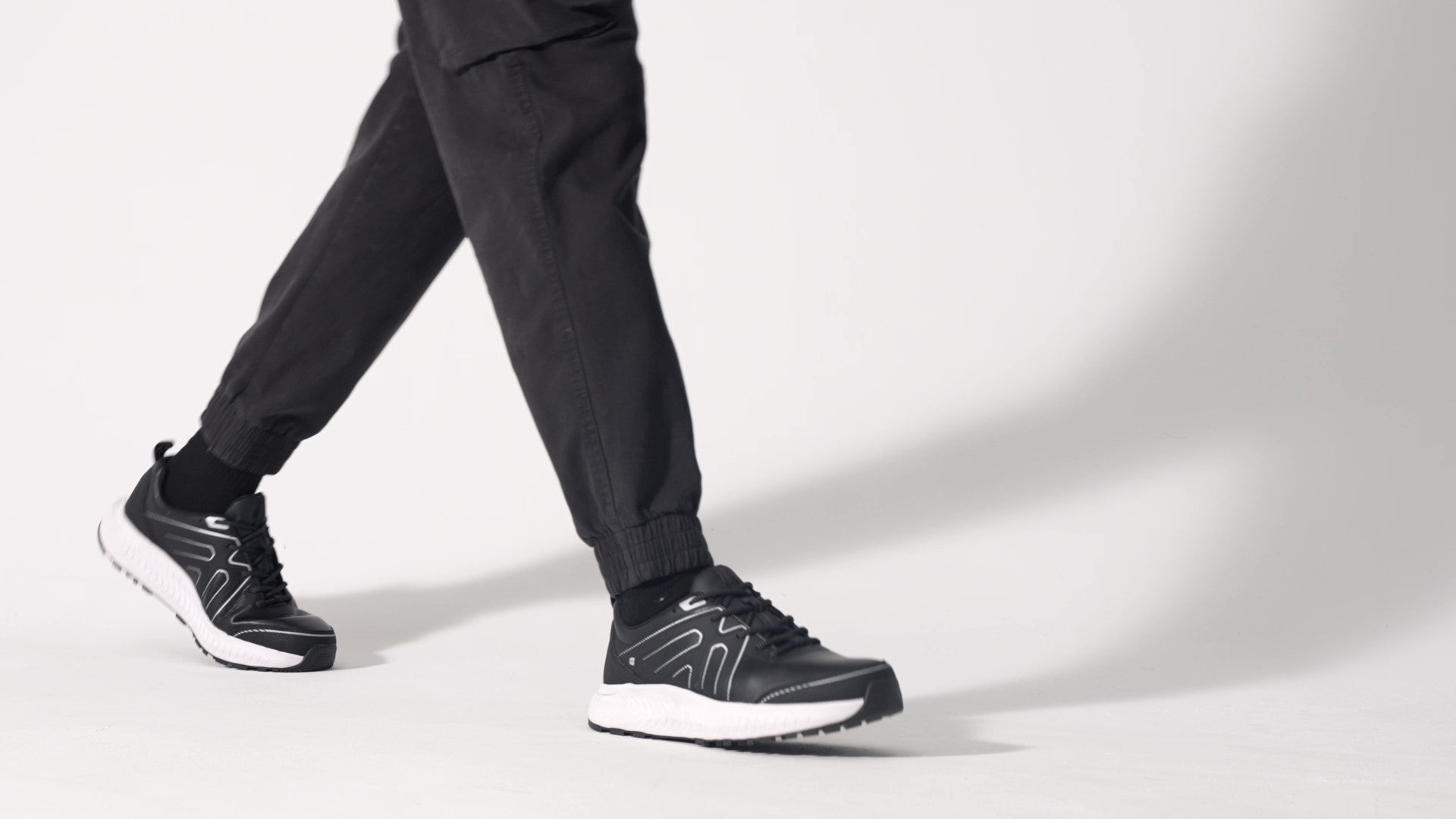 The Colly Soft Toe from Shoes For Crews are slip-resistant shoes that offer superior TripGuard technology, a water-resistant upper and arch support, product video.